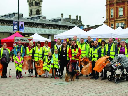 How a pie and a pint helped keep our town centre tidy - Vimarsana News