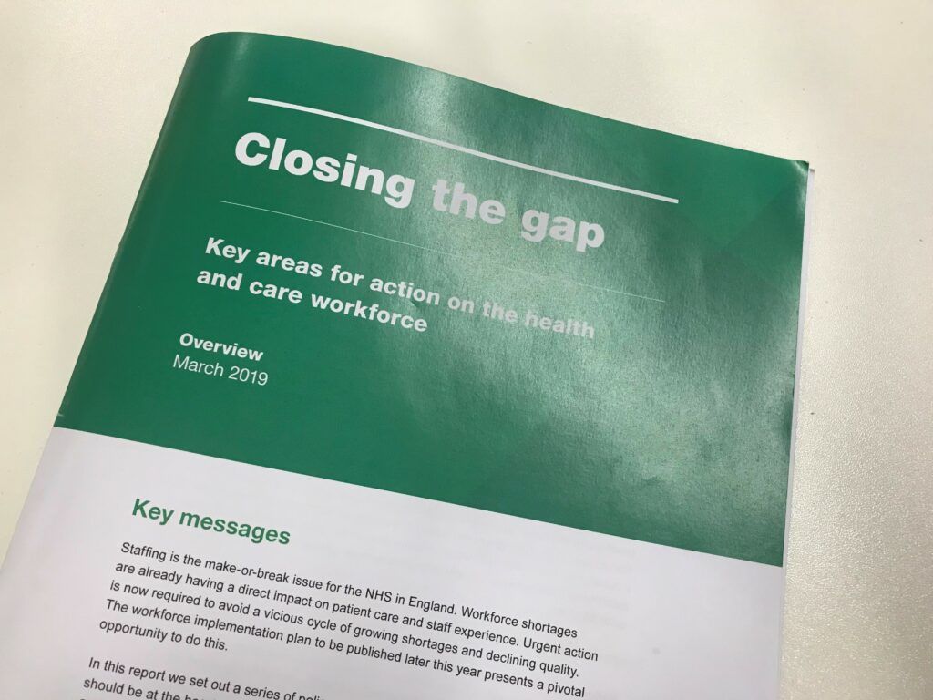 Thinktanks call for scrapping tuition fees for postgrads and grants