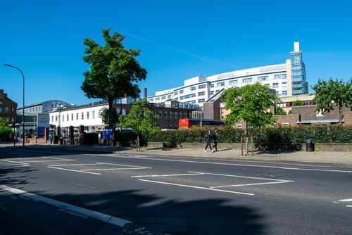 Staff member stabbed at London hospital amid 'rising levels' of violence - Vimarsana News