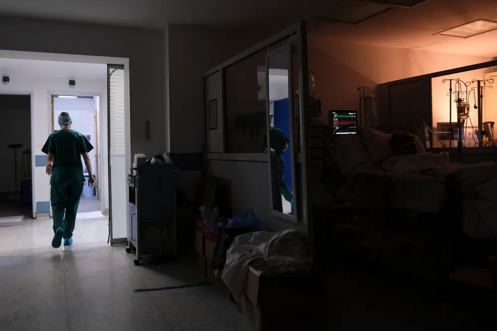Night shifts throughout pregnancy linked to developmental risks at age four