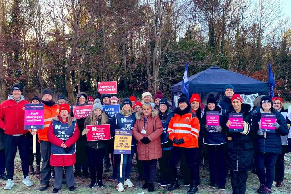 Fresh nurse pay strikes threatened in Northern Ireland