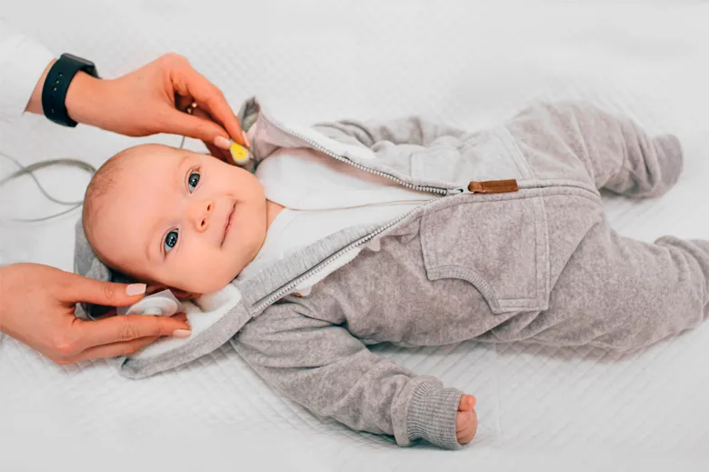Childhood deafness: causes, symptoms and diagnosis