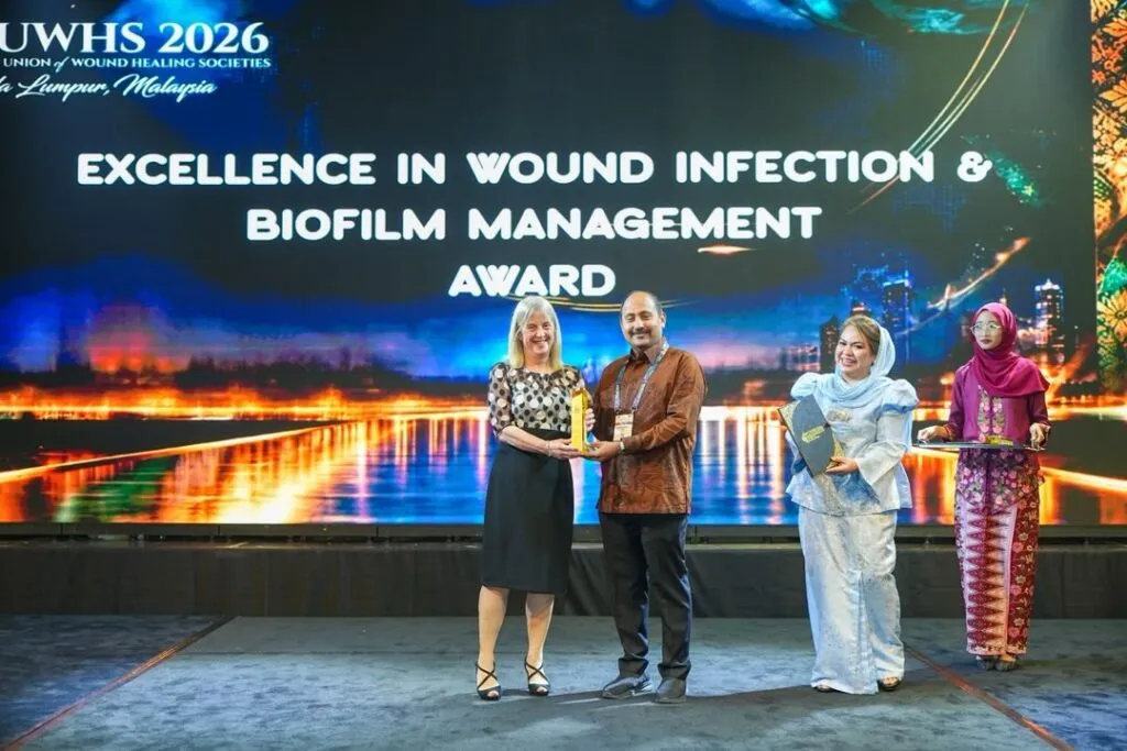 Global award recognises wound care work of nursing professor